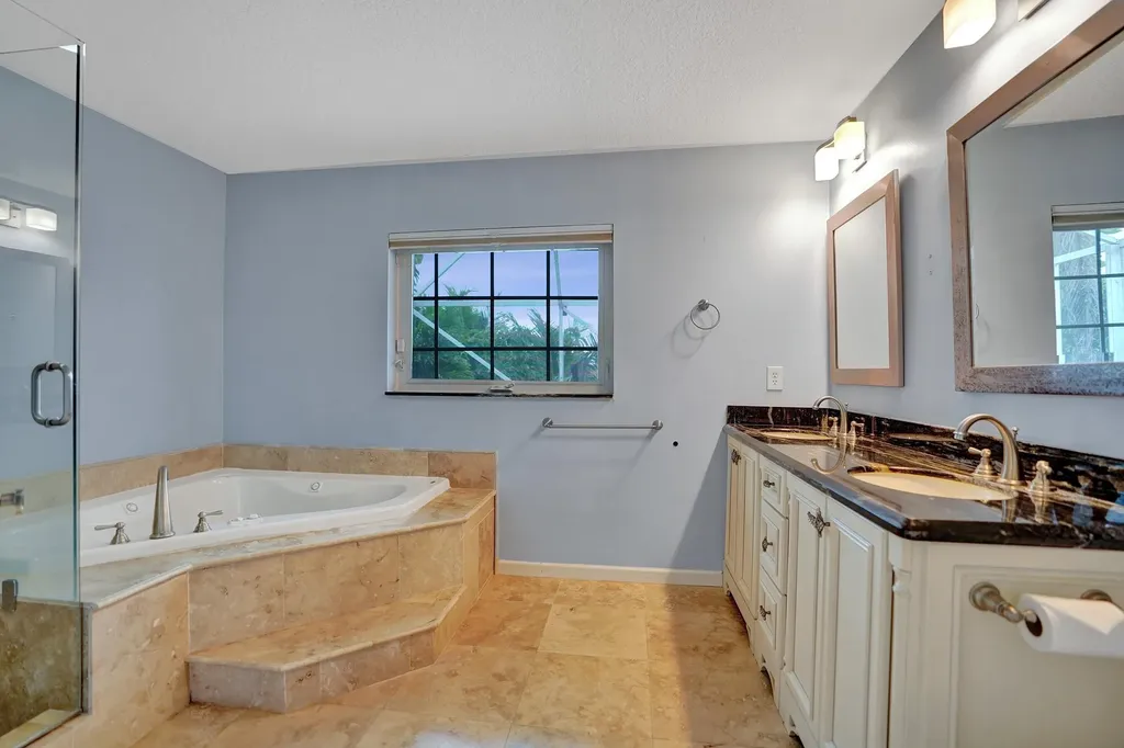9352 Cascade Court Boynton Beach FL 33437