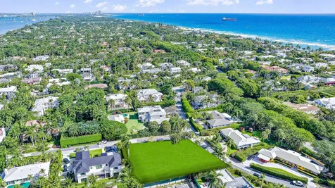 202 Coral Lane Palm Beach FL 33480