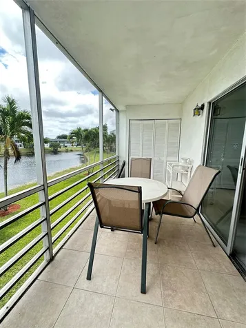 2048 Newport N Deerfield Beach FL 33442