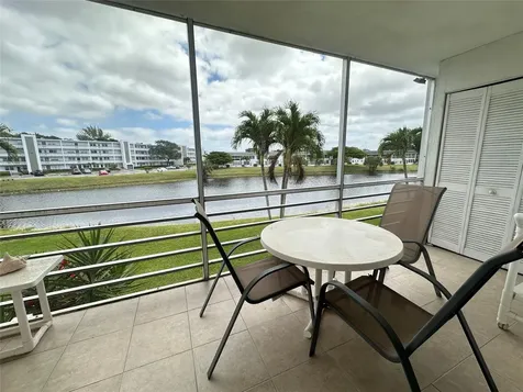2048 Newport N Deerfield Beach FL 33442