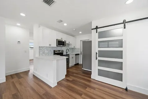 1326 8th Street West Palm Beach FL 33401