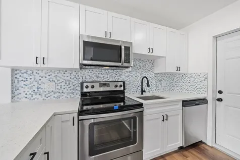 1326 8th Street West Palm Beach FL 33401