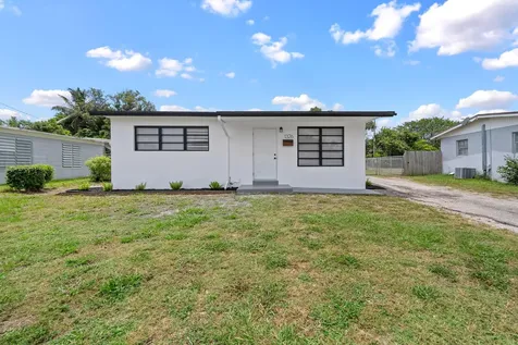 1326 8th Street West Palm Beach FL 33401
