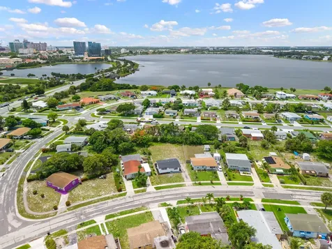 1326 8th Street West Palm Beach FL 33401