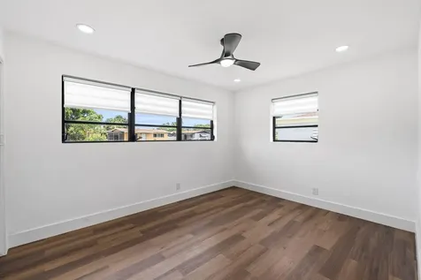 1326 8th Street West Palm Beach FL 33401