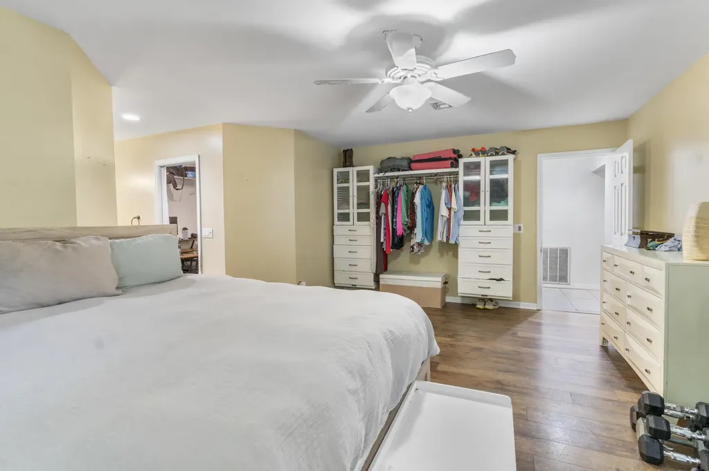 129 38th Court Vero Beach FL 32968
