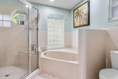 129 38th Court Vero Beach FL 32968