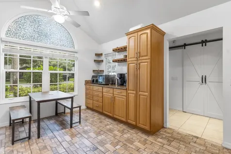 129 38th Court Vero Beach FL 32968