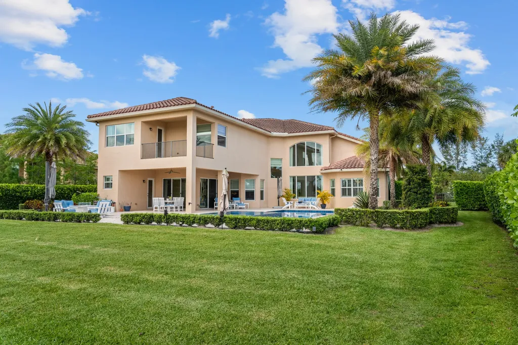 7727 Maywood Crest Drive Palm Beach Gardens FL 33412