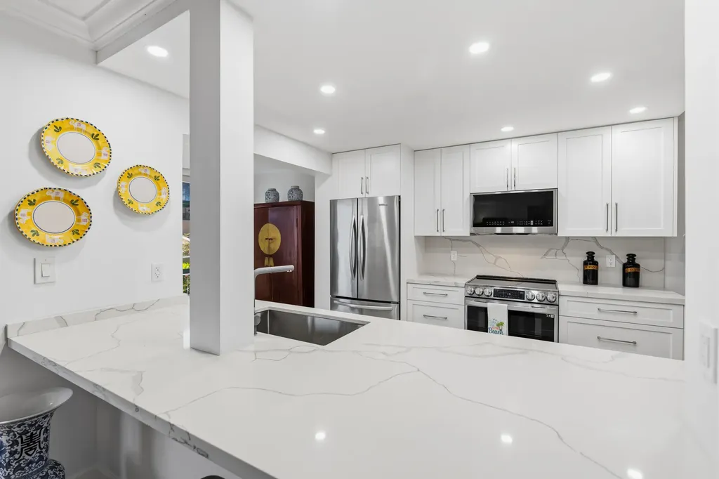 3050 NE 47th Court Fort Lauderdale FL 33308