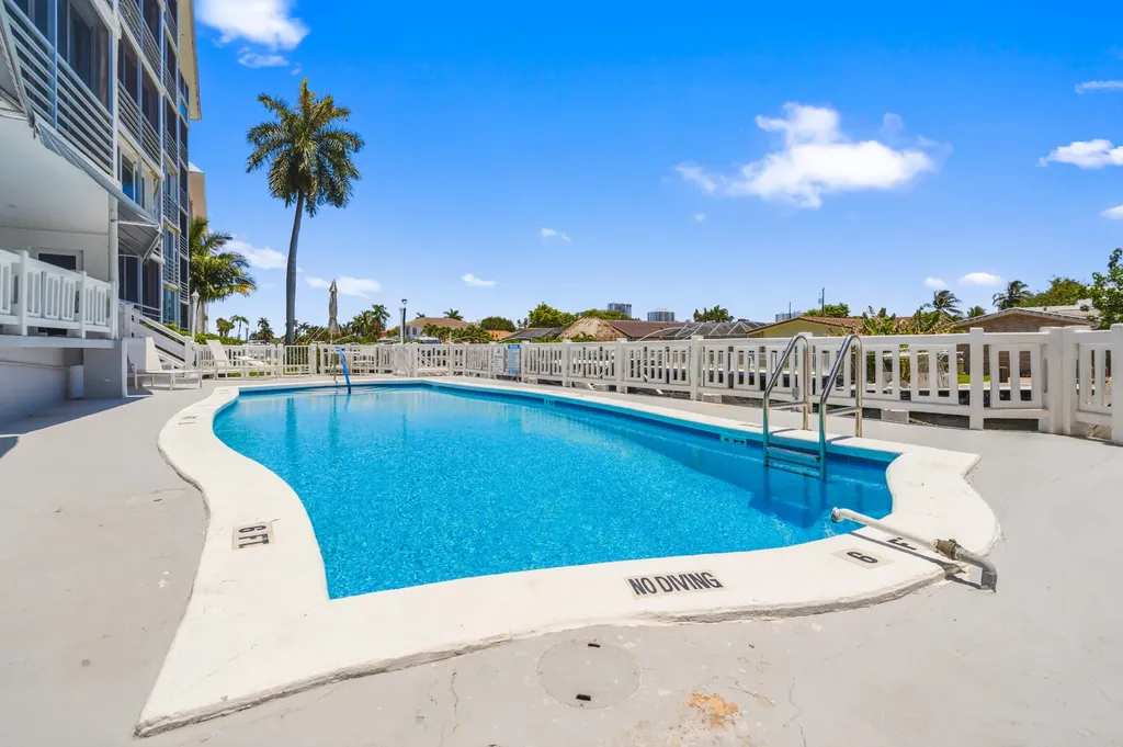 3050 NE 47th Court Fort Lauderdale FL 33308
