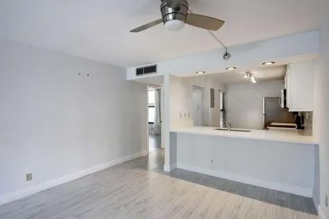 11 Royal Palm Way Boca Raton FL 33432