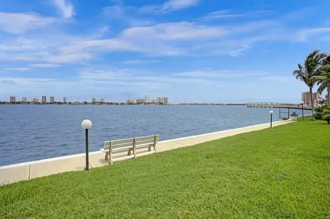 301 Lake Shore Drive Lake Park FL 33403