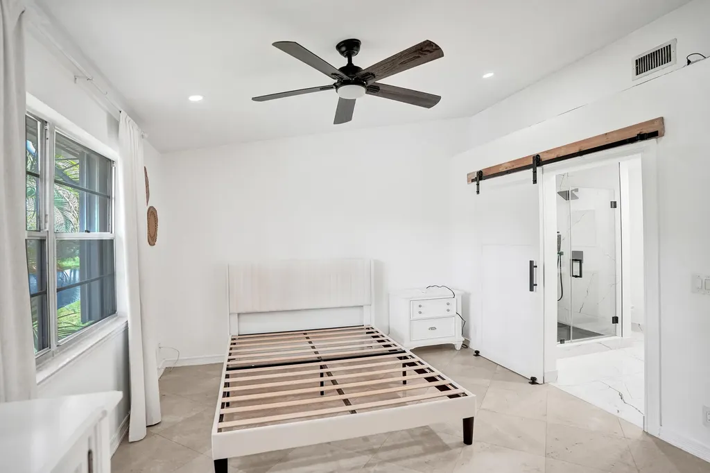 147 SW 3rd Street Pompano Beach FL 33060