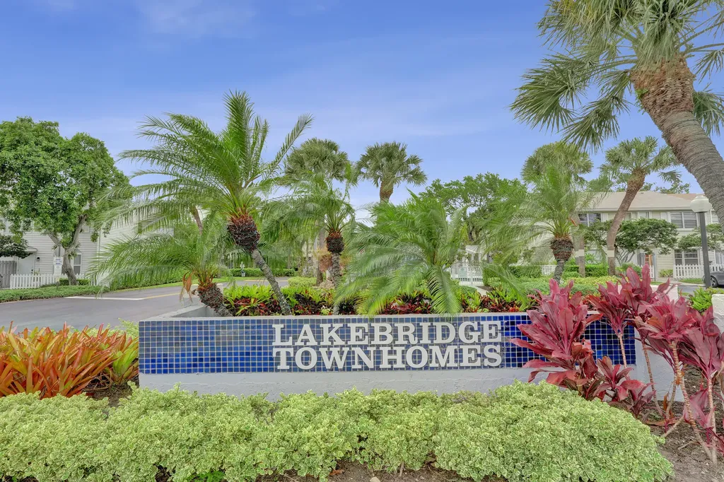 147 SW 3rd Street Pompano Beach FL 33060