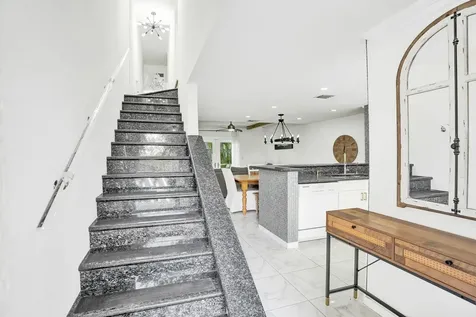 147 SW 3rd Street Pompano Beach FL 33060