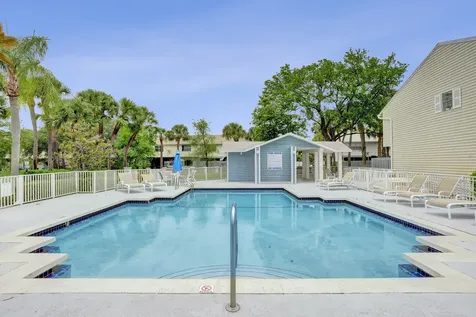 147 SW 3rd Street Pompano Beach FL 33060