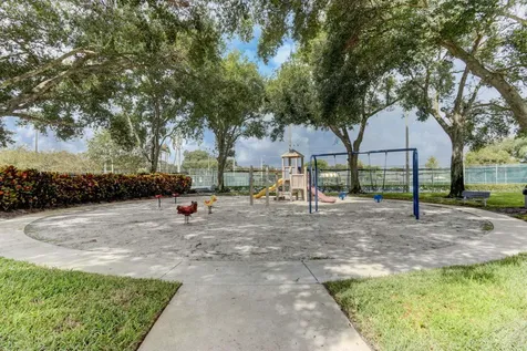 3501 35th Way West Palm Beach FL 33407