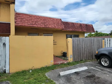 606 NW 179th Street Miami Gardens FL 33169
