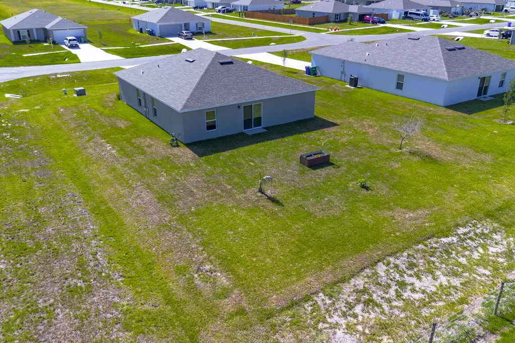 1305 NW 7th Avenue Okeechobee FL 34972