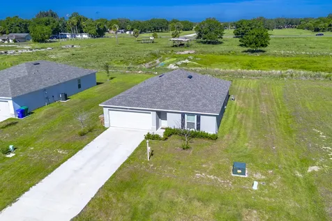 1305 NW 7th Avenue Okeechobee FL 34972