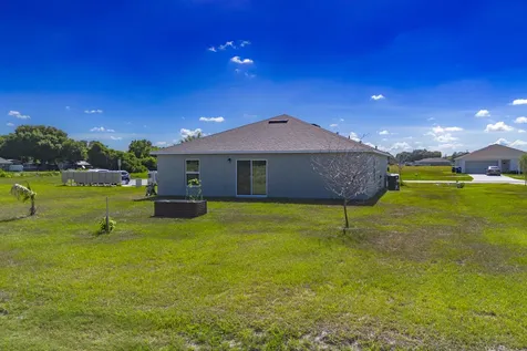 1305 NW 7th Avenue Okeechobee FL 34972