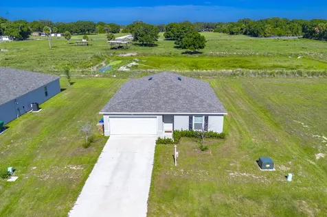 1305 NW 7th Avenue Okeechobee FL 34972
