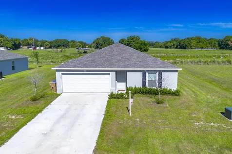 1305 NW 7th Avenue Okeechobee FL 34972