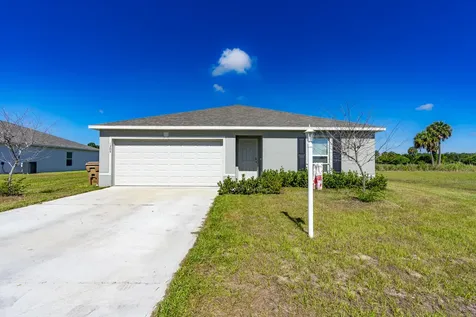 1305 NW 7th Avenue Okeechobee FL 34972