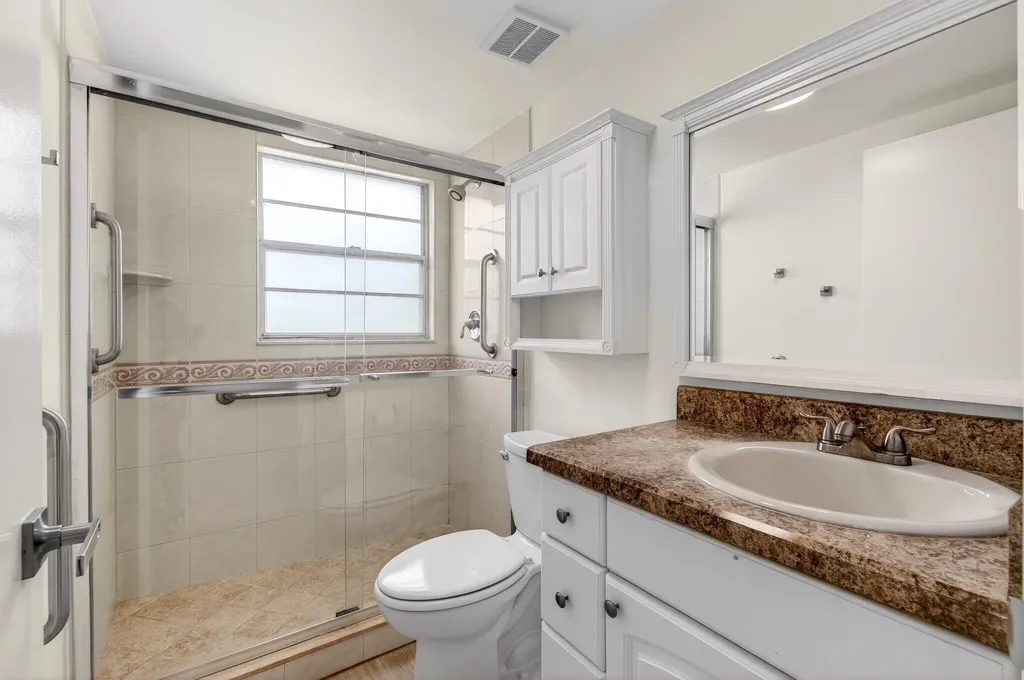 374 Brighton Boca Raton FL 33434