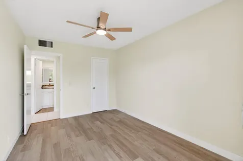 374 Brighton Boca Raton FL 33434