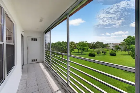 374 Brighton I Boca Raton FL 33434