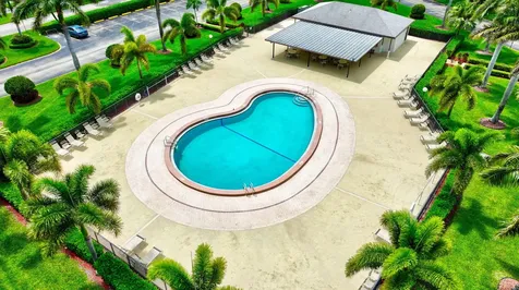 374 Brighton I Boca Raton FL 33434