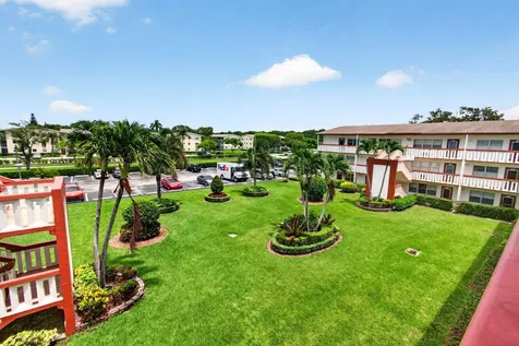 374 Brighton I Boca Raton FL 33434