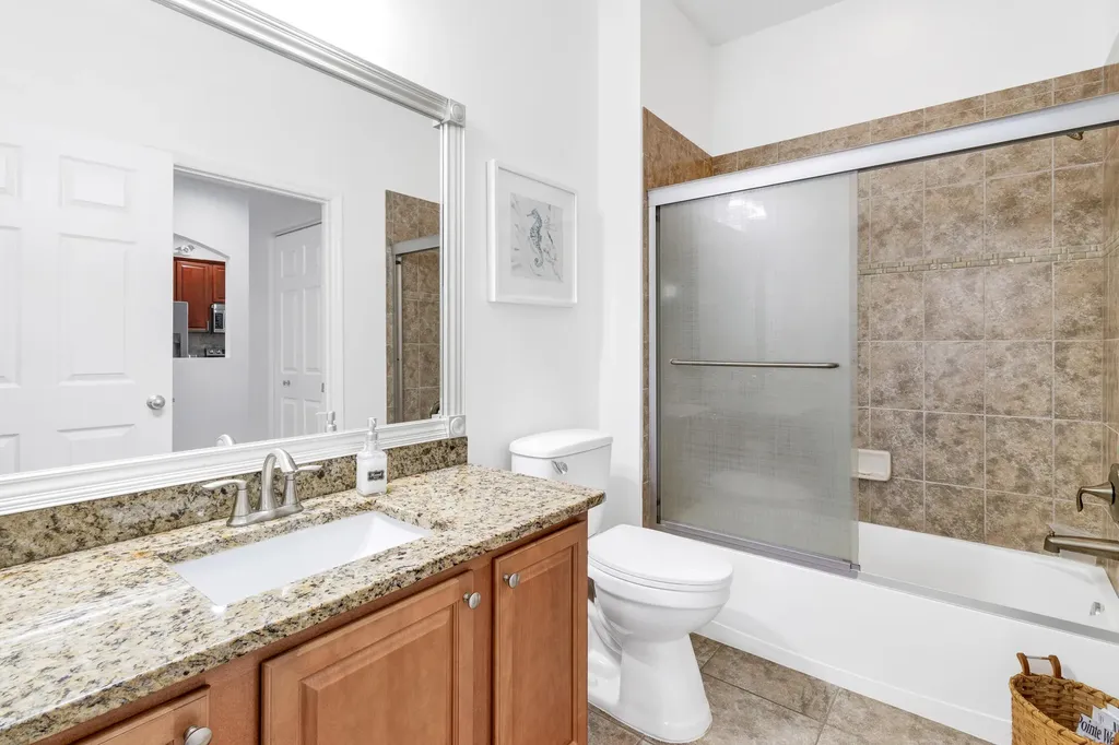 6375 Oxford Vero Beach FL 32966