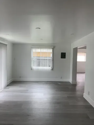 4005 NW 76th Avenue Coral Springs FL 33065