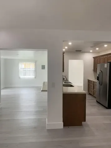 4005 NW 76th Avenue Coral Springs FL 33065