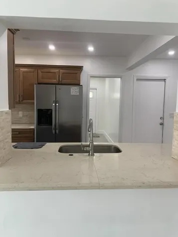 4005 NW 76th Avenue Coral Springs FL 33065