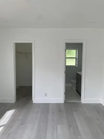 4005 NW 76th Avenue Coral Springs FL 33065