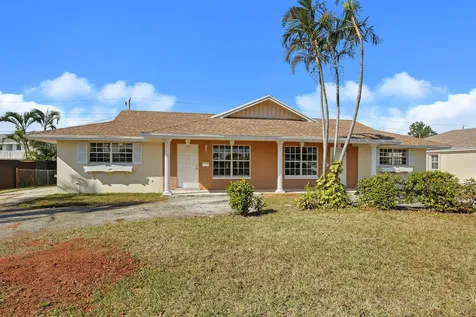 533 W Jasmine Drive Lake Park FL 33403