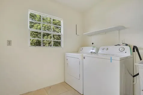 533 W Jasmine Drive Lake Park FL 33403
