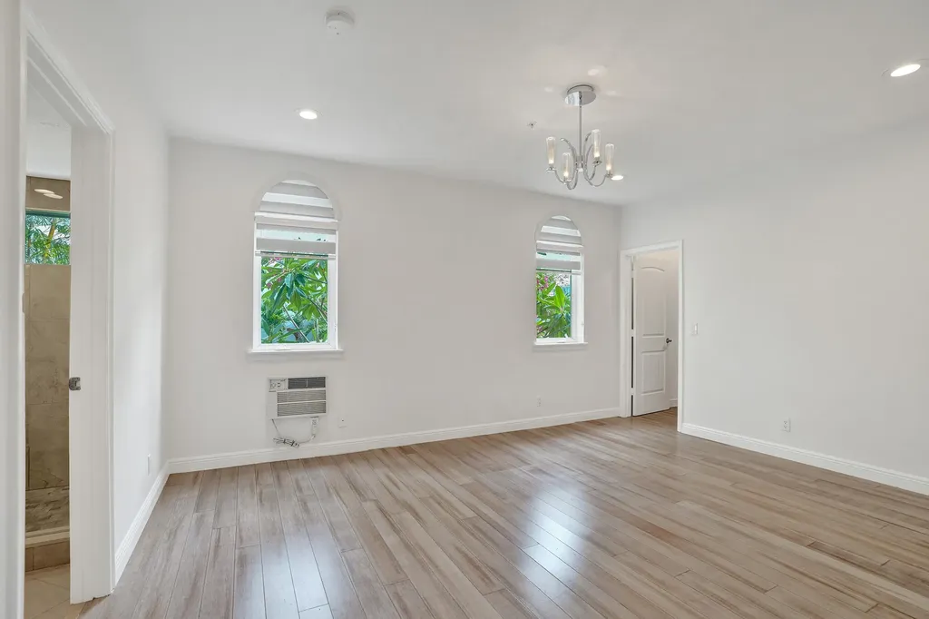 804 NE 7th Street Fort Lauderdale FL 33304