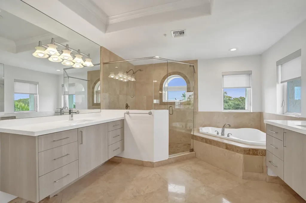 804 NE 7th Street Fort Lauderdale FL 33304