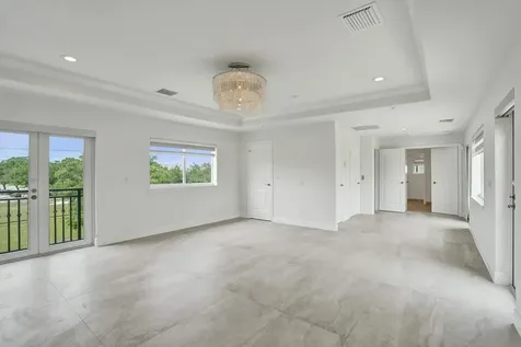 804 NE 7th Street Fort Lauderdale FL 33304