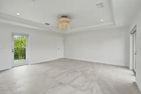 804 NE 7th Street Fort Lauderdale FL 33304