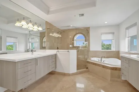 804 NE 7th Street Fort Lauderdale FL 33304