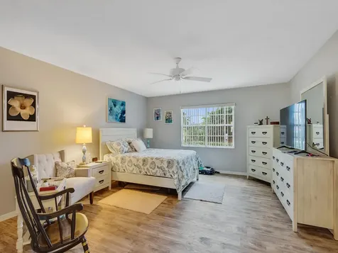 474 Arbor Street Sebastian FL 32958