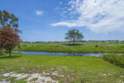474 Arbor Street Sebastian FL 32958