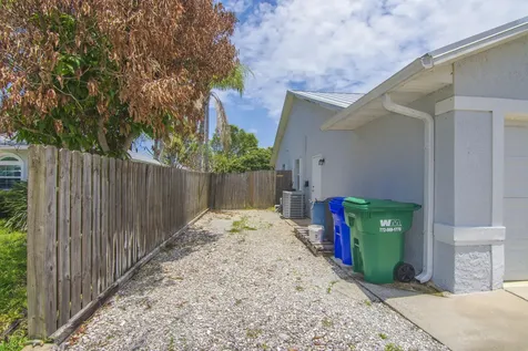 474 Arbor Street Sebastian FL 32958