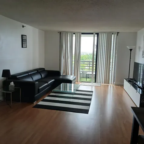 3300 NE 191st Street Aventura FL 33180